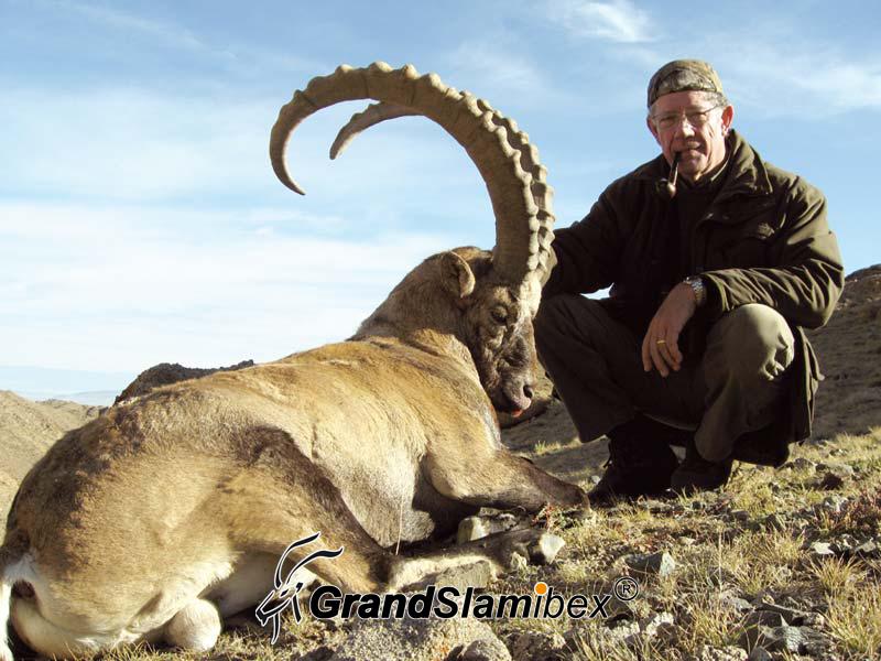 Altai-Ibex-Hunting-in-Mongolia- S2 (2)