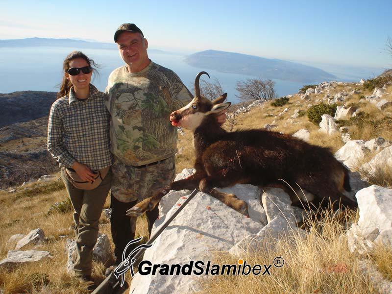 Balkan-Chamois-Hunting-in-Macedonia- S1 (1)