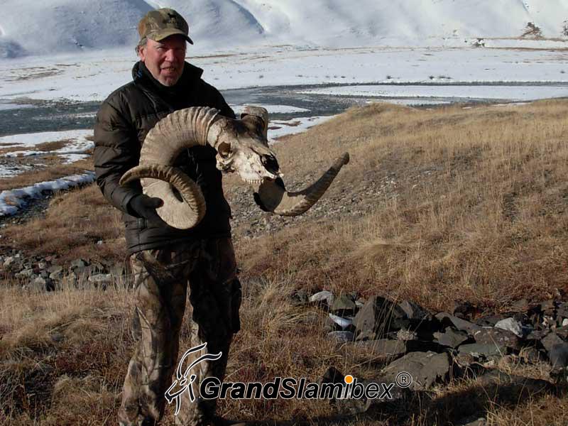 Marco-polo-sheep-hunting-in -Kyrgyzstan - S1 (3)